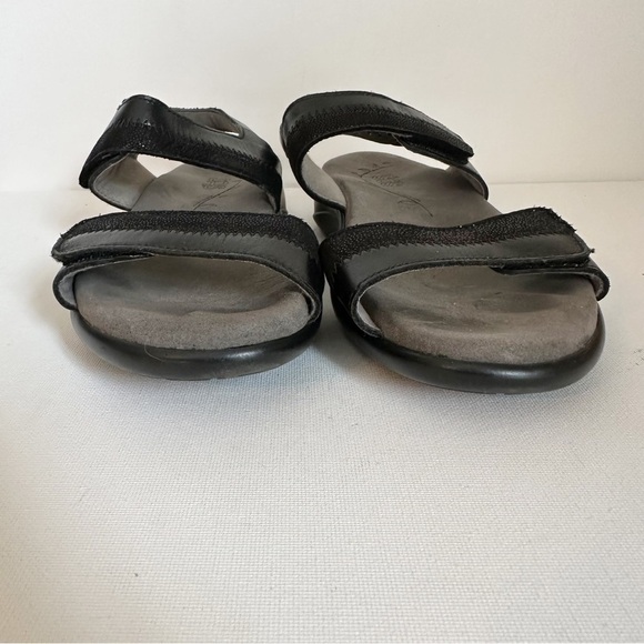 SAS Nudu Strap Tripad Comfort Sandals in Midnight Black - Size 7.5 - Picture 5 of 14